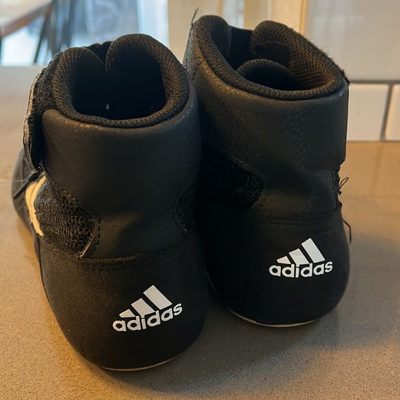 Adidas HVC 2 Men’s Wrestling Shoes - Picture 4 of 6